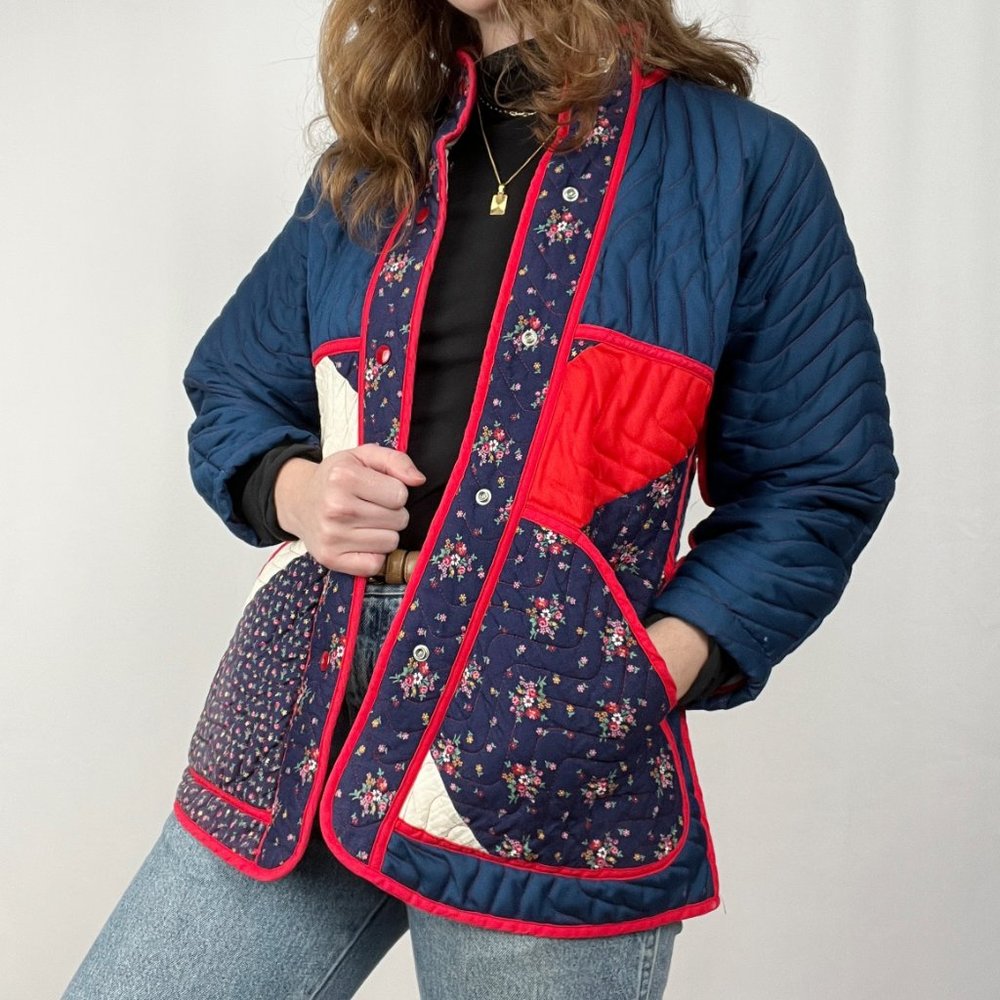 Vintage 60s 70s Quilted Floral Light Jacket Oversized Cottagecore Grandmacore - Picture 9 of 9